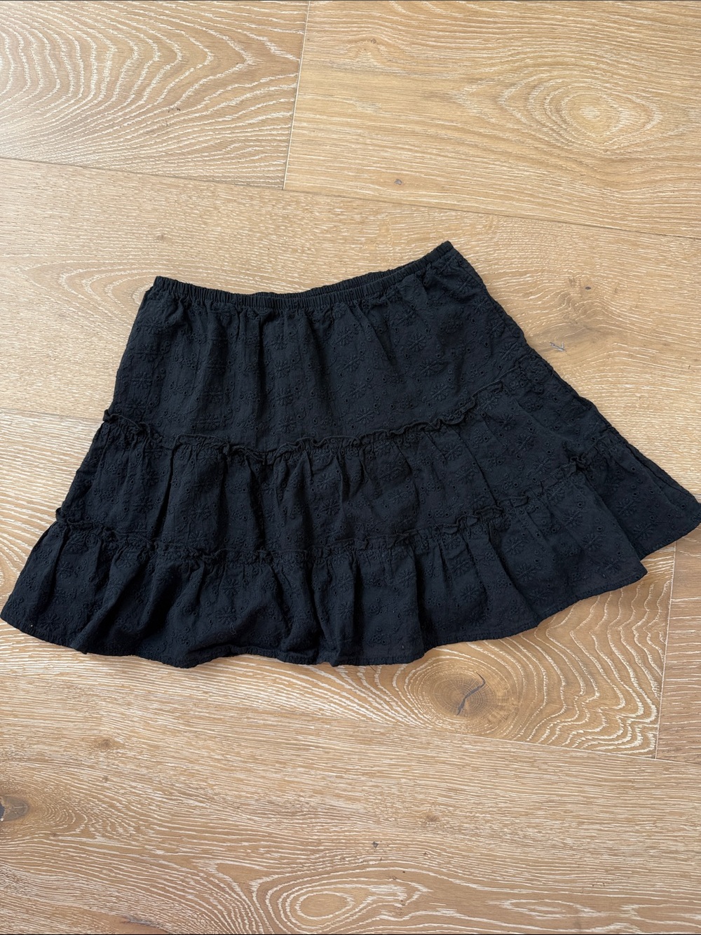 Art Class Girls size Large (10/12) Black Tiered Eyelet ruffled skirt